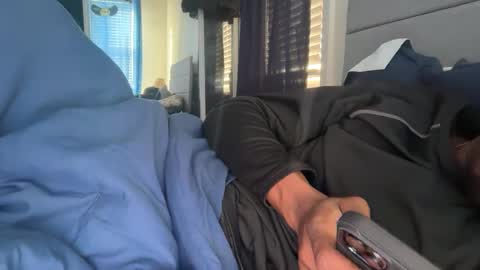 Snapshot of theeshooterr chatting on January 2025 02:53:02 PM theeshooterr online show from January 2025 02:53:02 PM