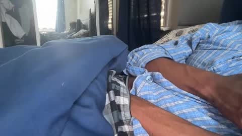 Snapshot of theeshooterr chatting on January 2025 06:39:01 PM theeshooterr online show from January 2025 06:39:01 PM