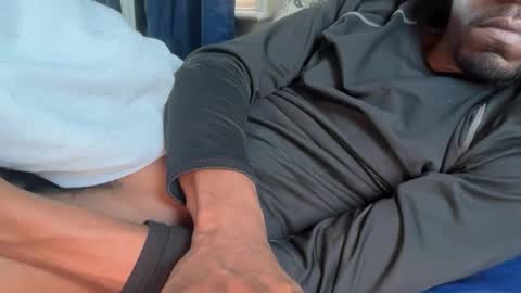 Snapshot of theeshooterr chatting on February 2025 09:15:02 PM theeshooterr online show from February 2025 09:15:02 PM