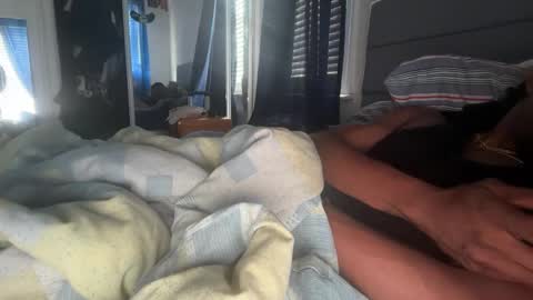 Snapshot of theeshooterr chatting on September 2025 01:35:02 PM theeshooterr online show from September 2025 01:35:02 PM