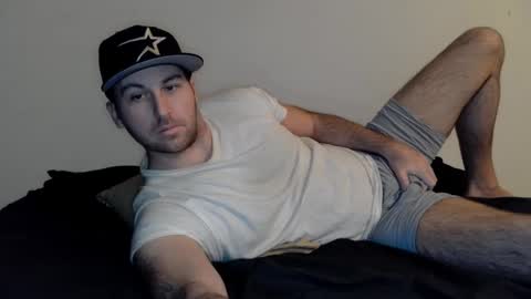 Snapshot of theetwohander chatting on February 2025 08:57:02 AM Theetwohander online show from February 2025 08:57:02 AM