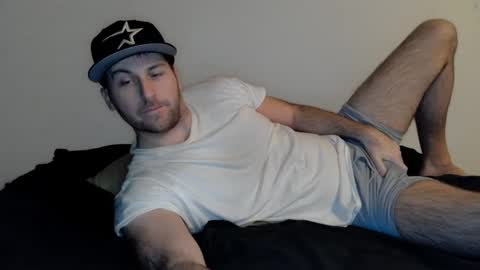 Snapshot of theetwohander chatting on February 2025 09:52:01 AM Theetwohander online show from February 2025 09:52:01 AM