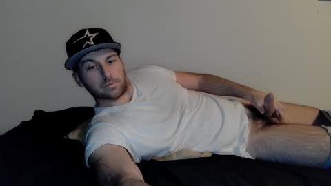 Snapshot of theetwohander chatting on February 2025 12:11:02 PM Theetwohander online show from February 2025 12:11:02 PM