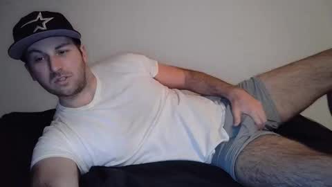 Snapshot of theetwohander chatting on March 2025 03:43:02 AM Theetwohander online show from March 2025 03:43:02 AM