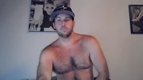 Snapshot of theetwohander chatting on September 2025 05:50:01 AM Theetwohander online show from September 2025 05:50:01 AM