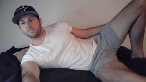 Snapshot of theetwohander chatting on November 2025 03:42:02 AM Theetwohander online show from November 2025 03:42:02 AM