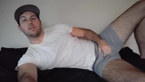 Theetwohander online show from February 2026 07:10:01 PM