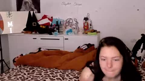 TheFarmergirl online show from June 2026 04:37:02 AM