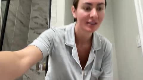 Snapshot of thefitfreak chatting on November 2025 11:37:02 PM Alyssa Rhoades online show from November 2025 11:37:02 PM