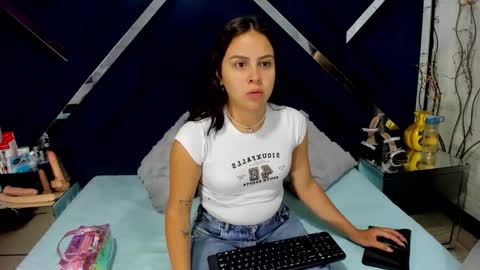 april and Sasha online show from February 2026 01:20:01 PM