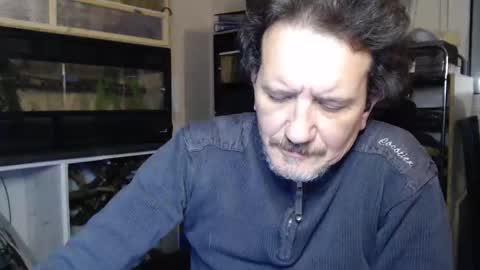 Snapshot of thegreeneyes95 chatting on December 2025 09:31:02 PM Green online show from December 2025 09:31:02 PM