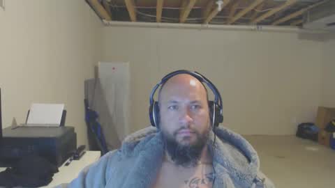 thehawaiian93 online show from April 2026 10:42:01 AM