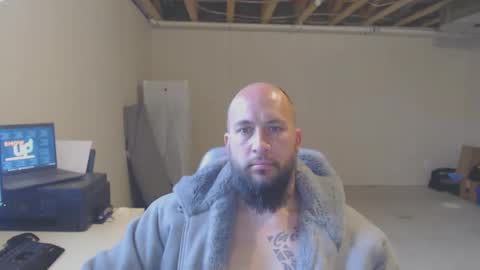 Snapshot of thehawaiian93 chatting on May 2026 02:36:02 PM thehawaiian93 online show from May 2026 02:36:02 PM