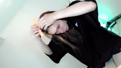 laisa online show from February 2025 10:56:02 AM