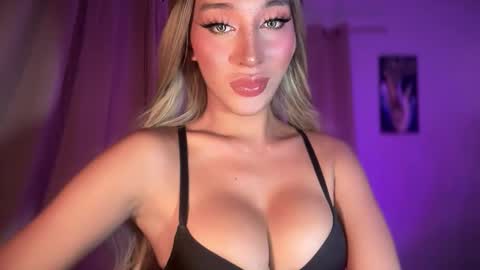 Snapshot of thehornyjane chatting on October 2025 01:22:01 PM JANE online show from October 2025 01:22:01 PM