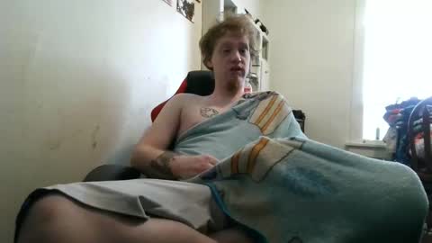 Snapshot of thehotfoxdd chatting on February 2026 06:15:01 PM fuzzyfox online show from February 2026 06:15:01 PM