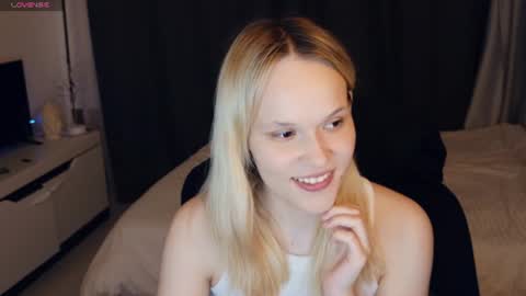 Lily online show from June 2026 09:35:01 PM