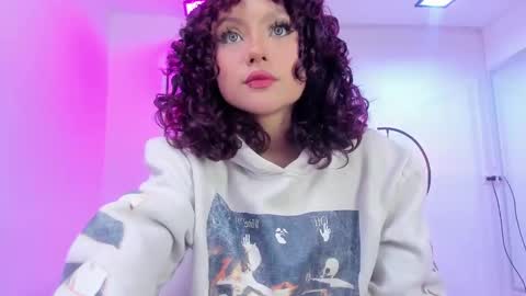 Theia  online show from March 2025 01:19:02 PM