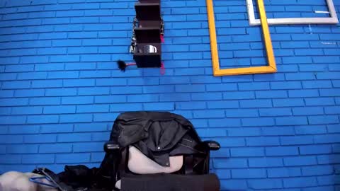 Snapshot of theian26 chatting on February 2025 07:27:02 PM Ian Deniel online show from February 2025 07:27:02 PM