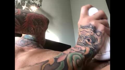 Snapshot of theinkedrabbit chatting on February 2025 01:42:02 PM Inked Rabbit online show from February 2025 01:42:02 PM