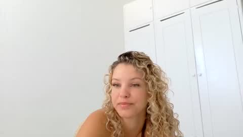 Lily Marie online show from June 2026 03:47:01 PM