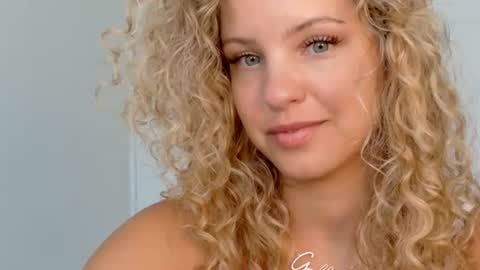 Lily Marie online show from June 2026 09:16:02 PM