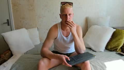 Snapshot of thejacob_d chatting on April 2026 11:53:01 AM thejacob_d online show from April 2026 11:53:01 AM