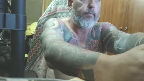 thekier online show from April 2026 06:06:02 PM