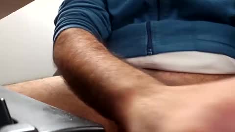 Snapshot of theking12321149290 chatting on December 2024 07:58:01 AM theking12321149290 online show from December 2024 07:58:01 AM