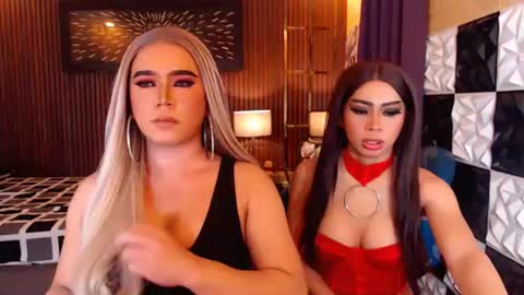 Paula online show from July 2026 12:11:01 PM