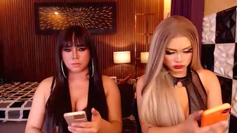Paula online show from July 2026 07:39:01 PM