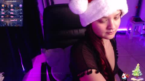 thelittlecherry_ online show from December 2024 02:45:02 AM