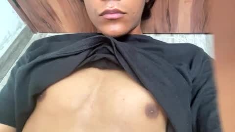 themachcute online show from May 2026 10:26:01 PM