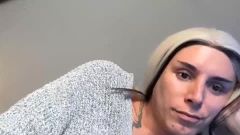 Lucy Lucy online show from March 2026 07:54:01 PM