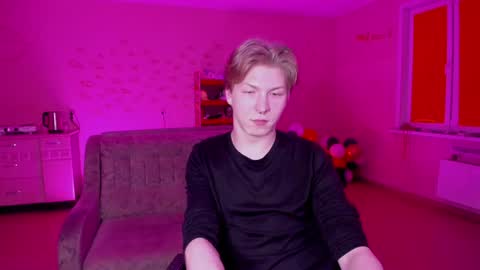 Snapshot of themikesever chatting on February 2025 08:28:01 PM Sever online show from February 2025 08:28:01 PM