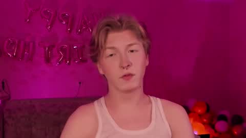 Snapshot of themikesever chatting on February 2025 09:53:02 PM Sever online show from February 2025 09:53:02 PM