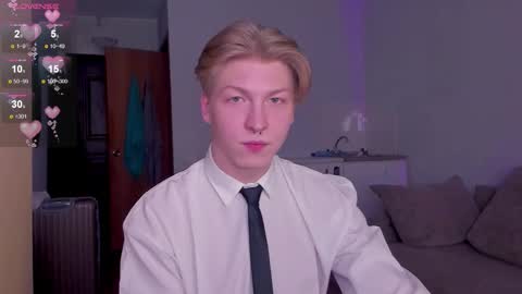 Snapshot of themikesever chatting on November 2025 10:23:01 AM Sever online show from November 2025 10:23:01 AM