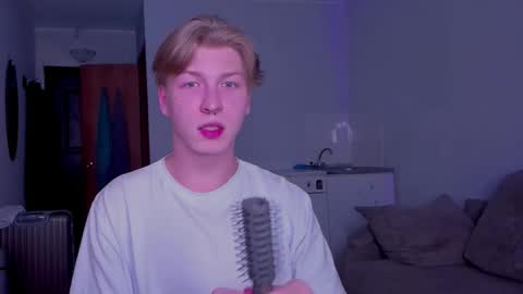 Snapshot of themikesever chatting on November 2025 05:19:01 PM Sever online show from November 2025 05:19:01 PM