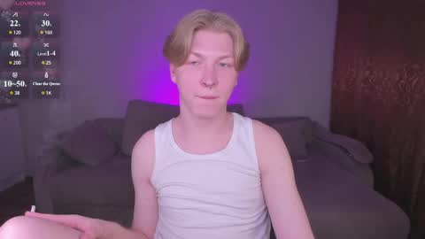Snapshot of themikesever chatting on April 2026 01:41:02 PM Sever online show from April 2026 01:41:02 PM