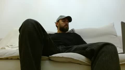 TheMonarchGoat online show from November 2025 12:13:01 AM