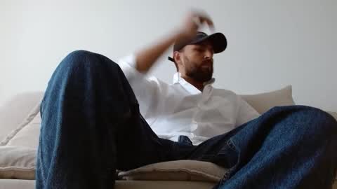 TheMonarchGoat online show from January 2026 12:31:02 PM