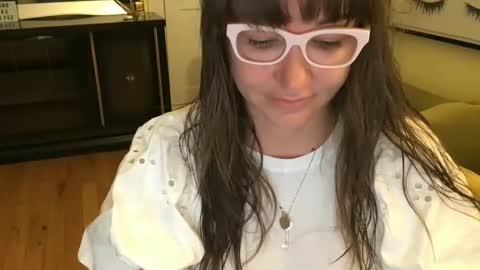 Snapshot of themrsnelson chatting on September 2025 12:49:02 PM Cach Nelson online show from September 2025 12:49:02 PM