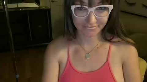 Snapshot of themrsnelson chatting on October 2025 07:33:01 AM Cach Nelson online show from October 2025 07:33:01 AM