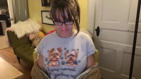 Snapshot of themrsnelson chatting on March 2026 01:51:01 PM Cach Nelson online show from March 2026 01:51:01 PM