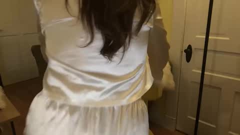 Snapshot of themrsnelson chatting on March 2026 01:48:02 PM Cach Nelson online show from March 2026 01:48:02 PM