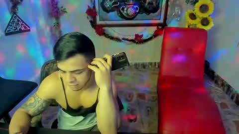 Snapshot of themuscularvenezuelanman chatting on January 2025 03:13:01 AM themuscularvenezuelanman online show from January 2025 03:13:01 AM