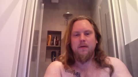 thenewdude1992 online show from December 2025 07:32:01 PM