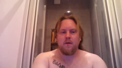 thenewdude1992 online show from May 2026 07:30:01 PM