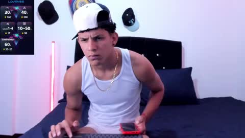Theo online show from May 2026 06:59:01 PM
