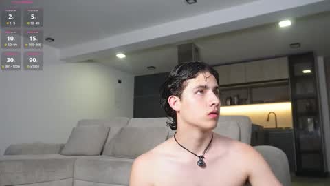 Snapshot of theohawke_ chatting on February 2026 12:10:01 AM THEO- MATEO online show from February 2026 12:10:01 AM